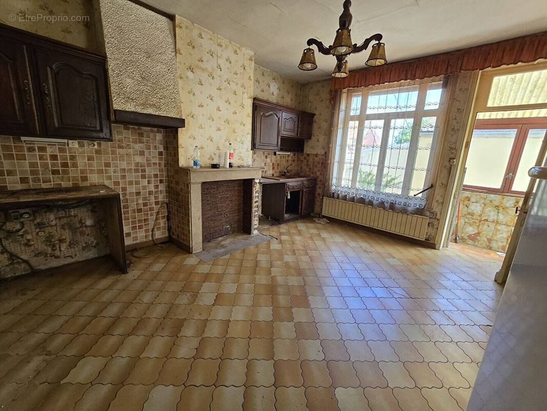 Maison à SAINT-ETIENNE-AU-MONT