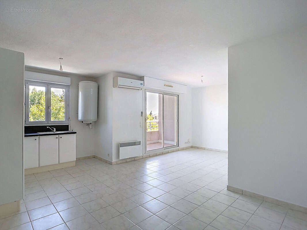 Appartement à FREJUS