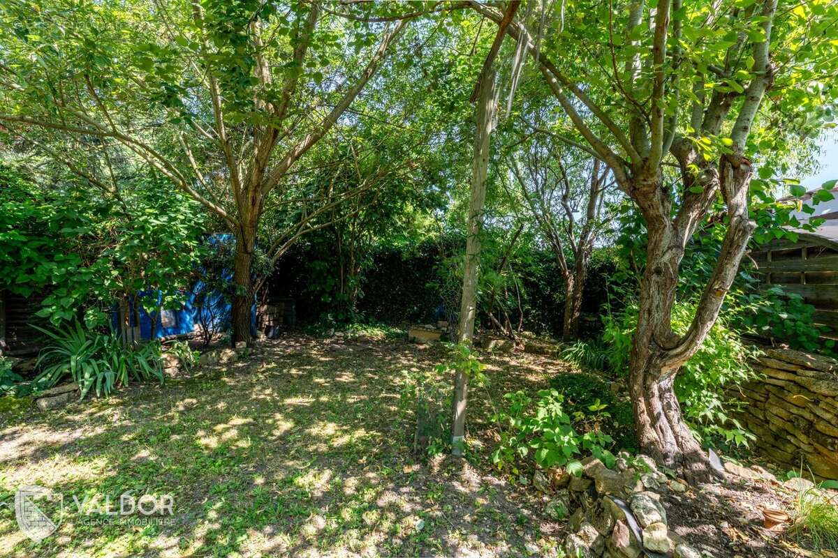 Maison à POUILLY-LE-MONIAL