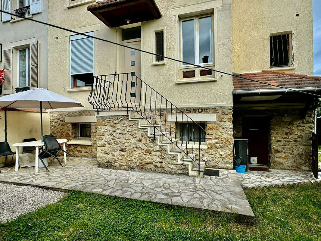 Appartement à LIMEIL-BREVANNES