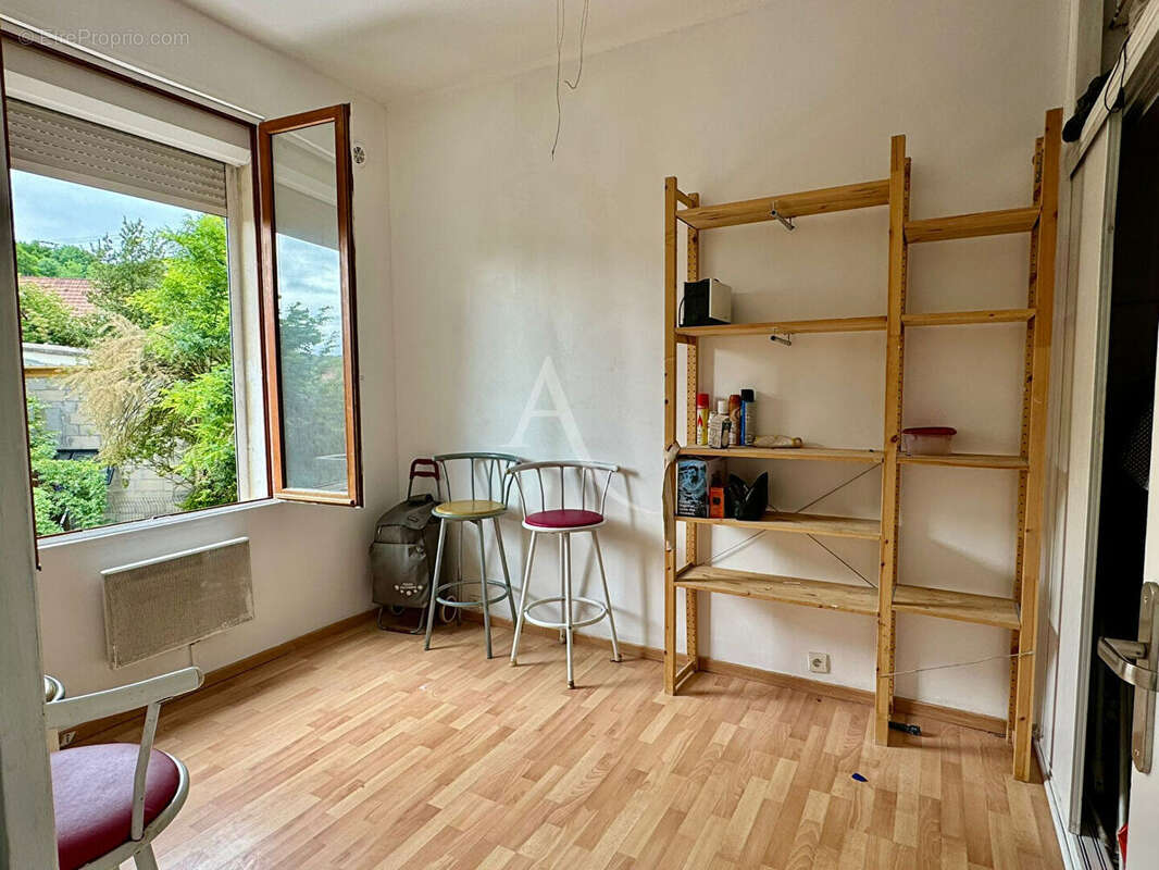 Appartement à LIMEIL-BREVANNES
