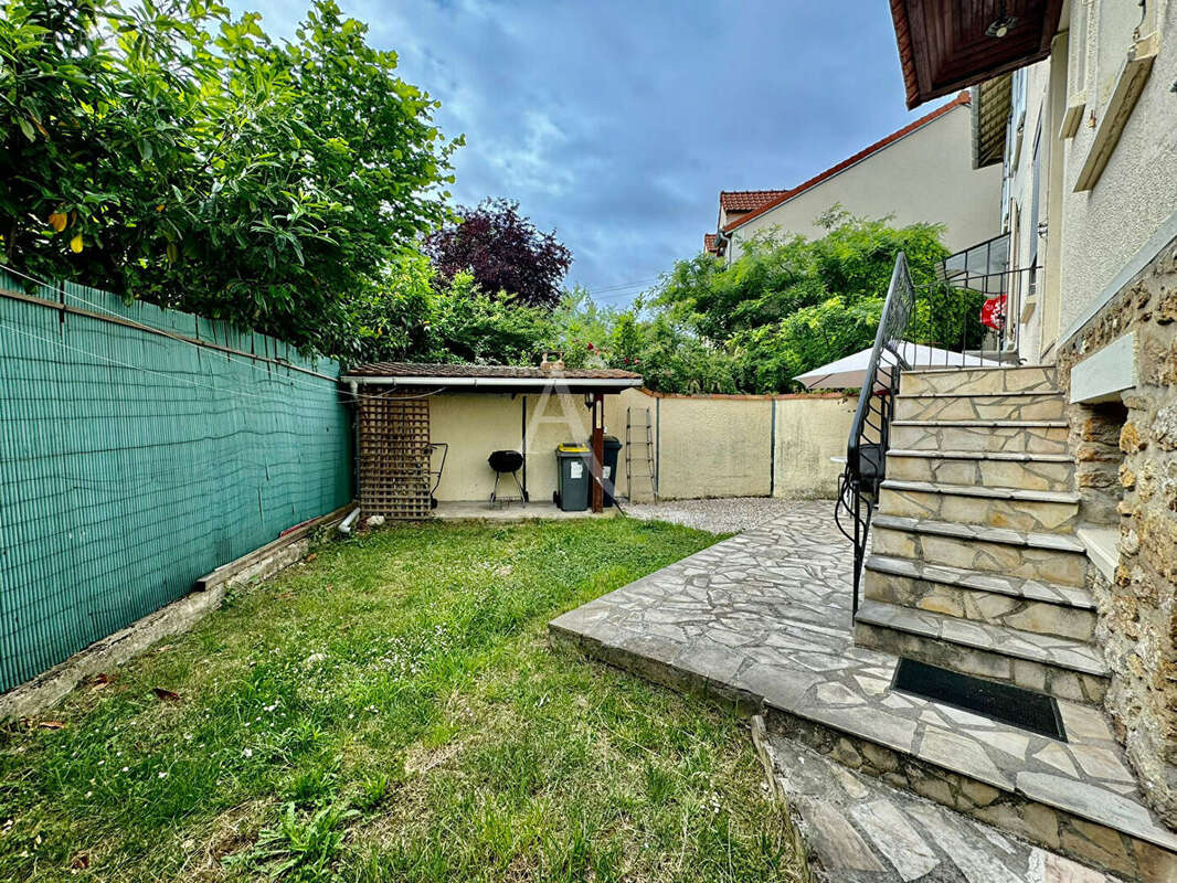 Appartement à LIMEIL-BREVANNES