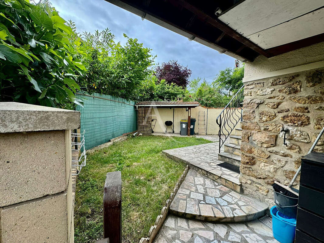 Appartement à VALENTON