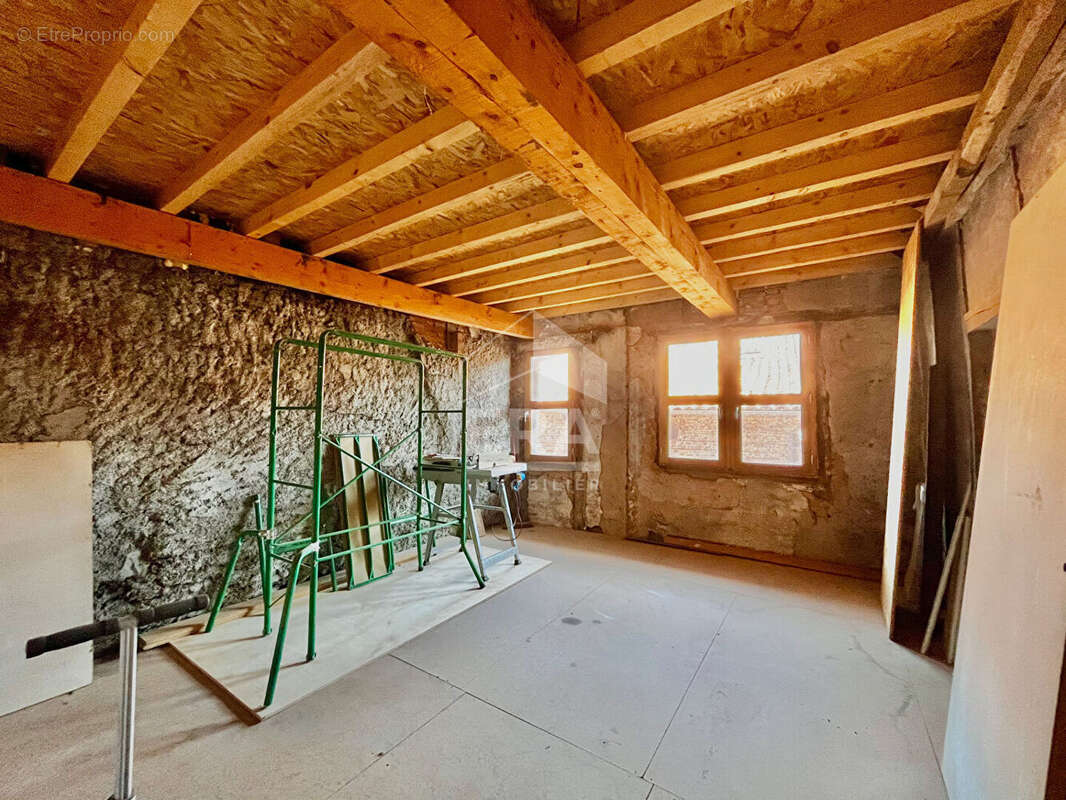 Maison à LISLE-SUR-TARN