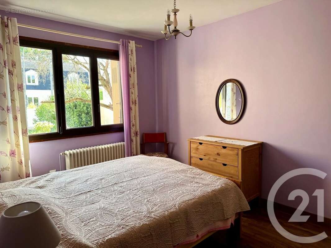 Maison à VILLIERS-SUR-MARNE