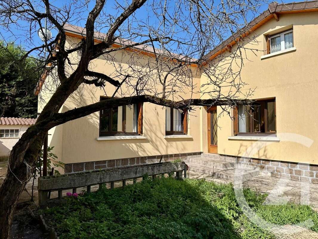 Maison à VILLIERS-SUR-MARNE