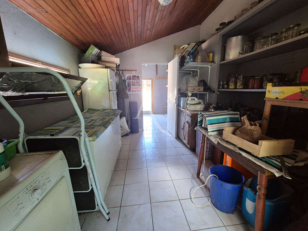 Maison à PUJO-LE-PLAN