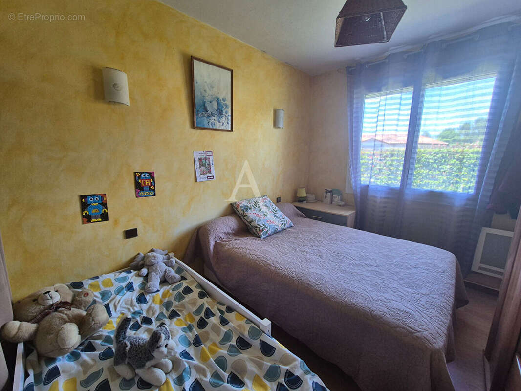 Maison à PUJO-LE-PLAN