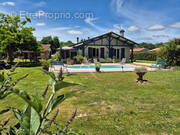 Maison à PUJO-LE-PLAN