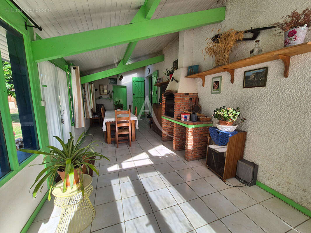 Maison à PUJO-LE-PLAN