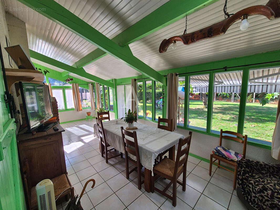 Maison à PUJO-LE-PLAN