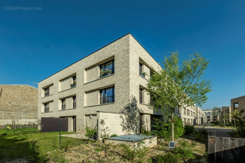 Appartement à VERSAILLES