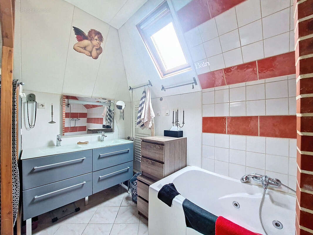 Maison à LYONS-LA-FORET