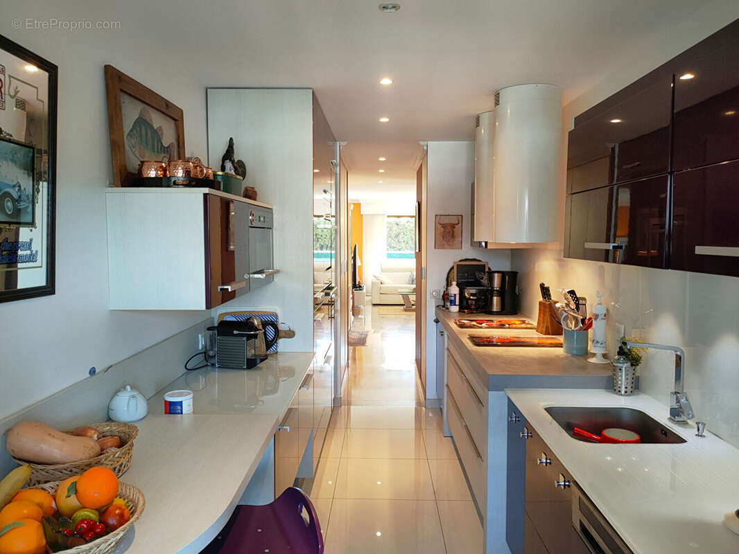 Appartement à MANDELIEU-LA-NAPOULE