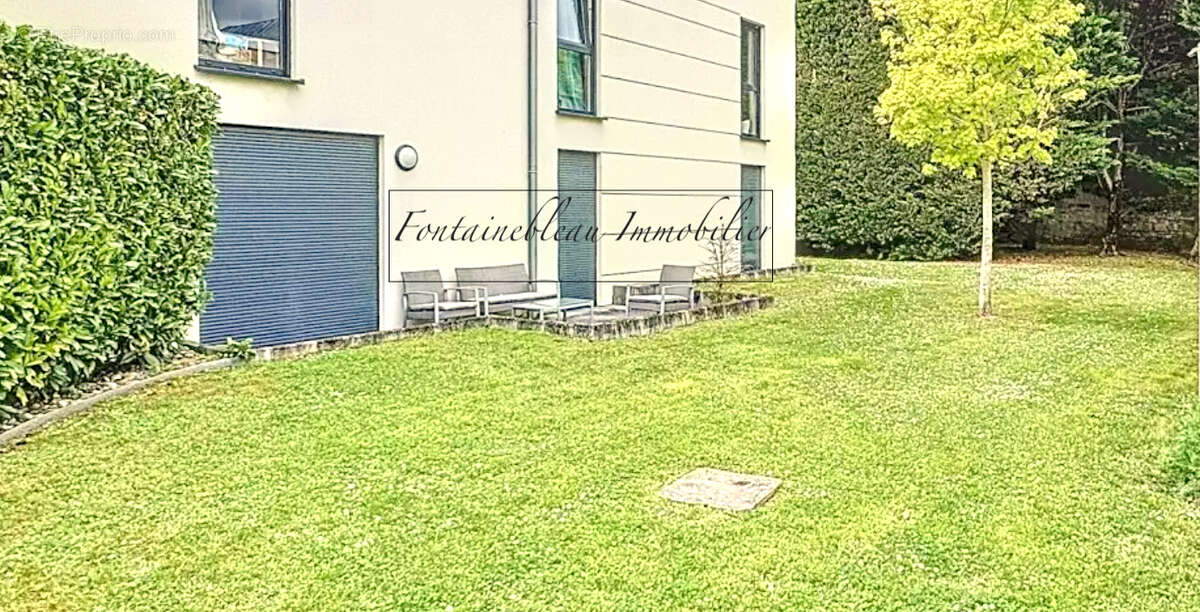 Appartement à FONTAINEBLEAU