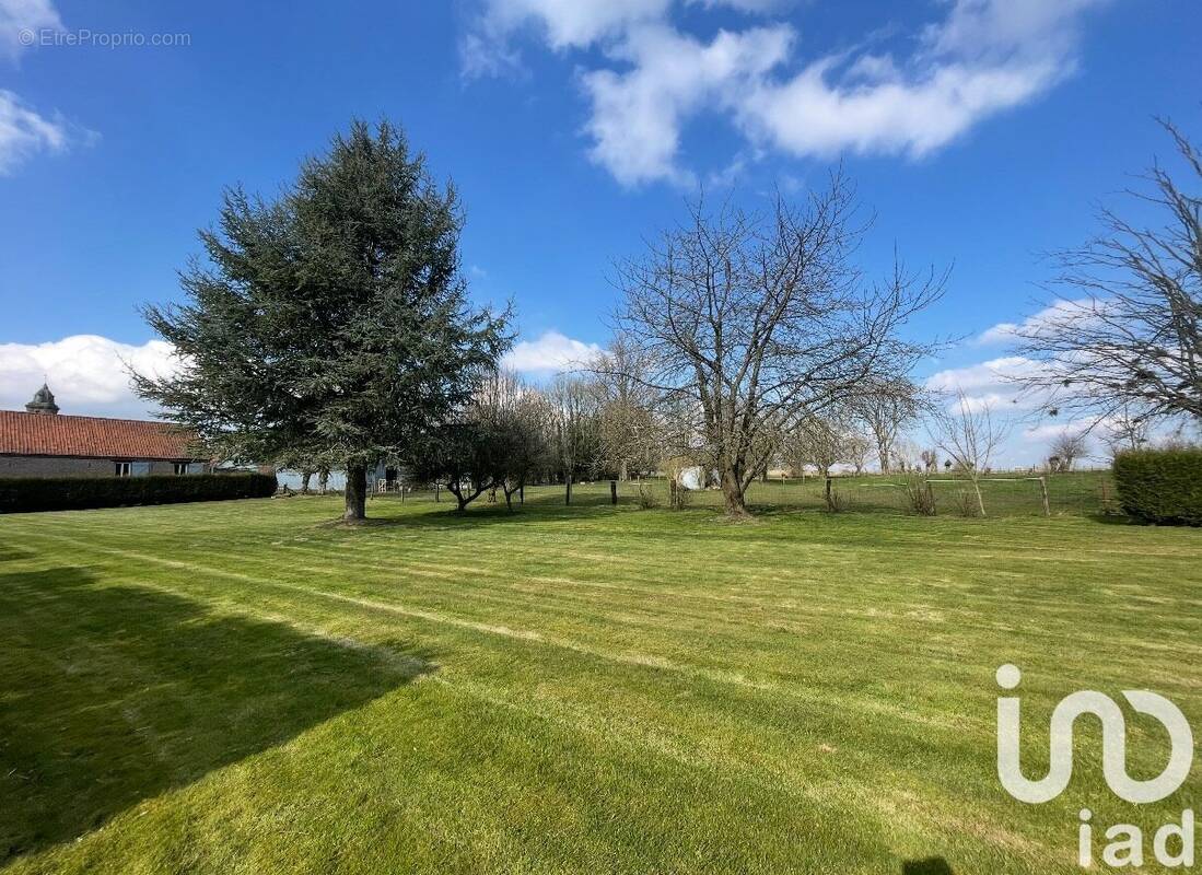 Photo 1 - Terrain à BEAUMETZ-LES-LOGES