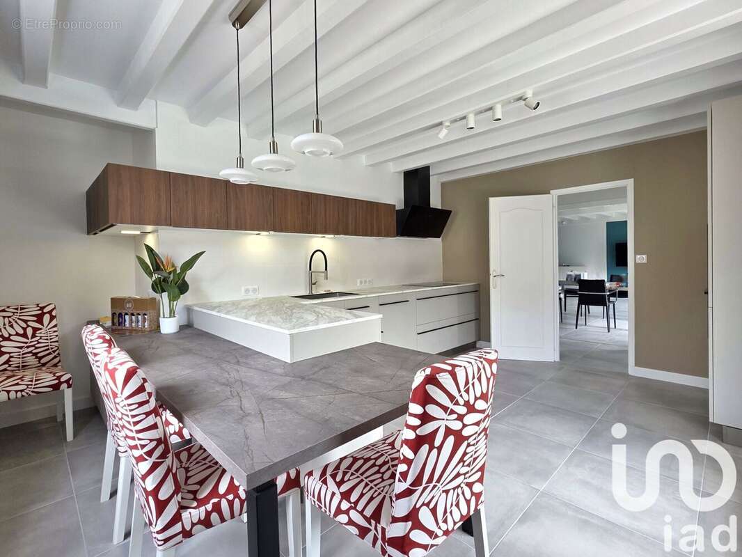 Photo 4 - Maison à L&#039;ISLE-D&#039;ESPAGNAC