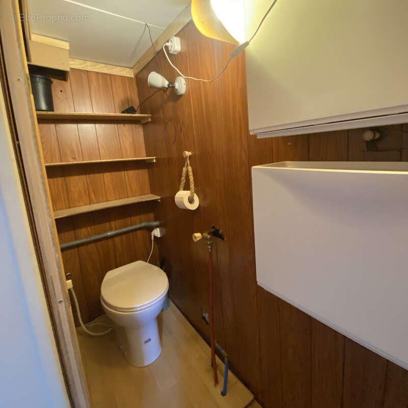 Autre à SAINT-SATUR