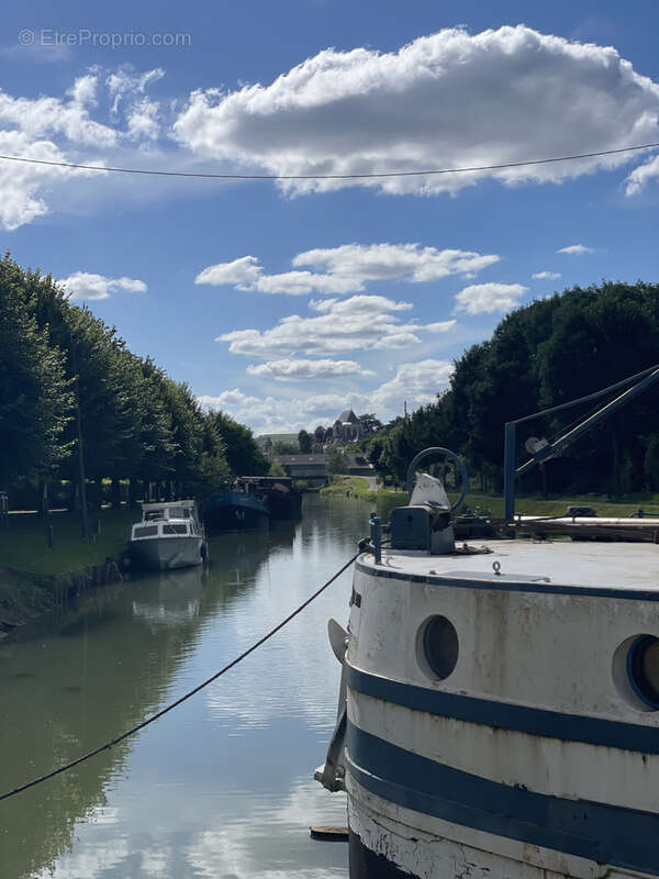 Autre à SAINT-SATUR