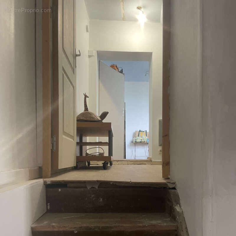 Maison à SURY-EN-VAUX