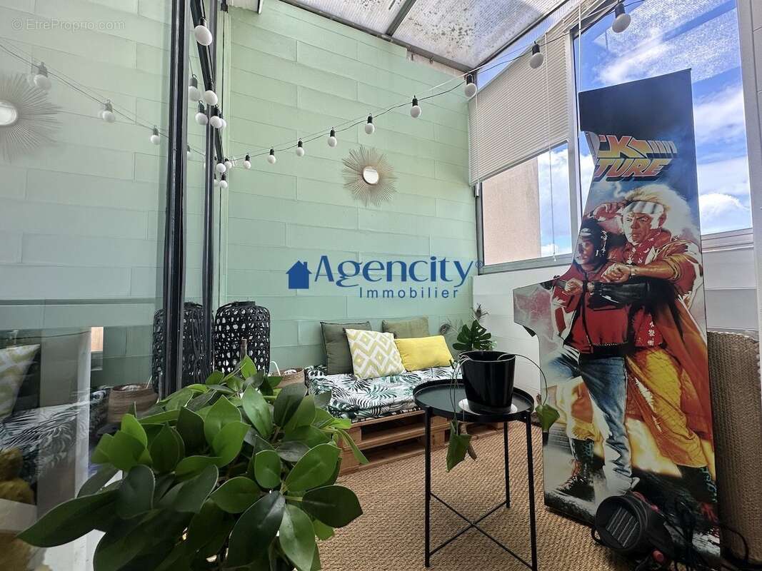 Appartement à TORCY