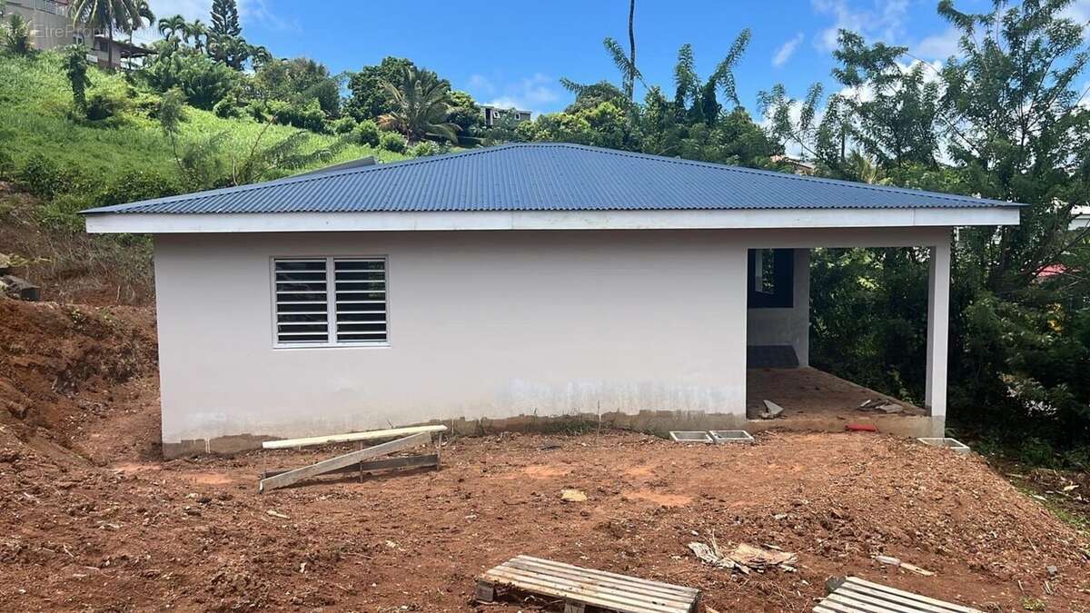 Maison à RIVIERE-SALEE