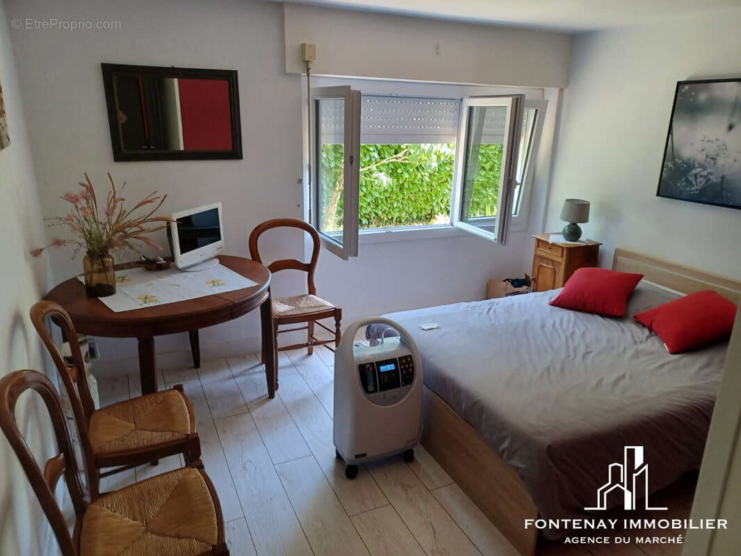 Maison à FONTENAY-LE-COMTE