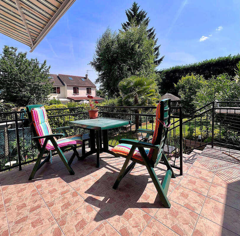 Maison à LE BLANC-MESNIL