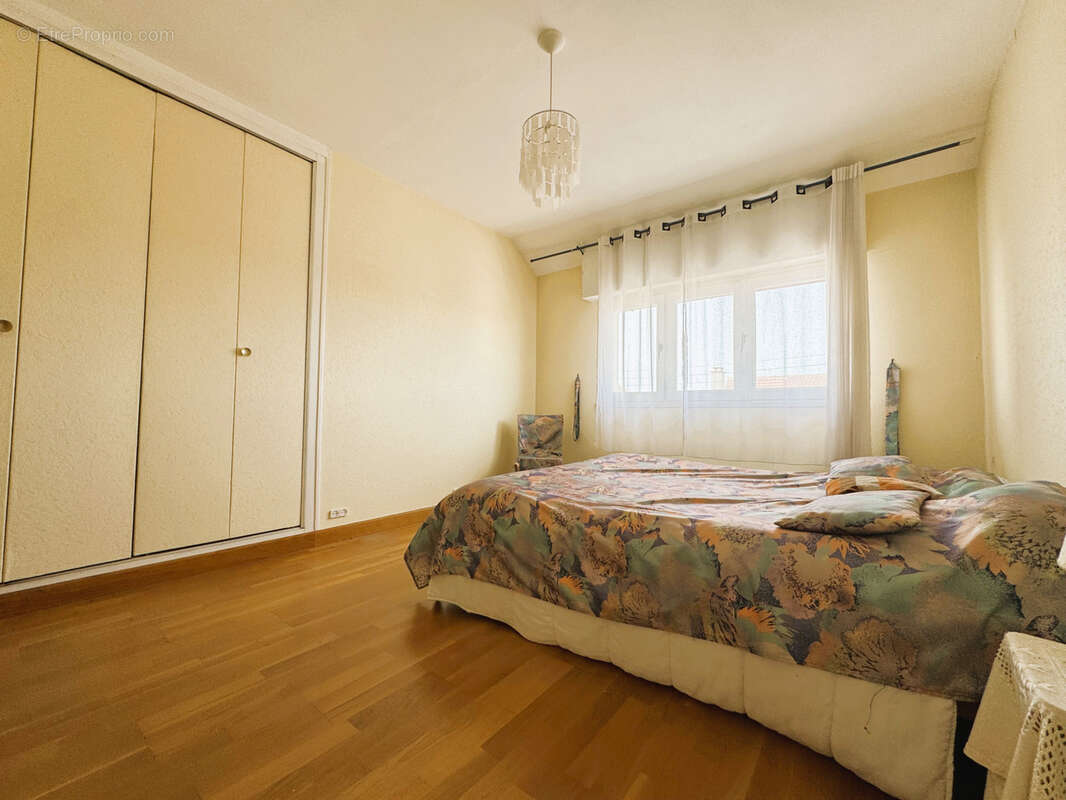 Maison à MAINVILLIERS