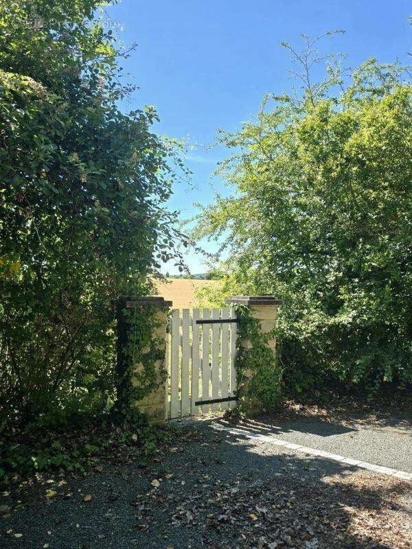 Maison à VERTEILLAC