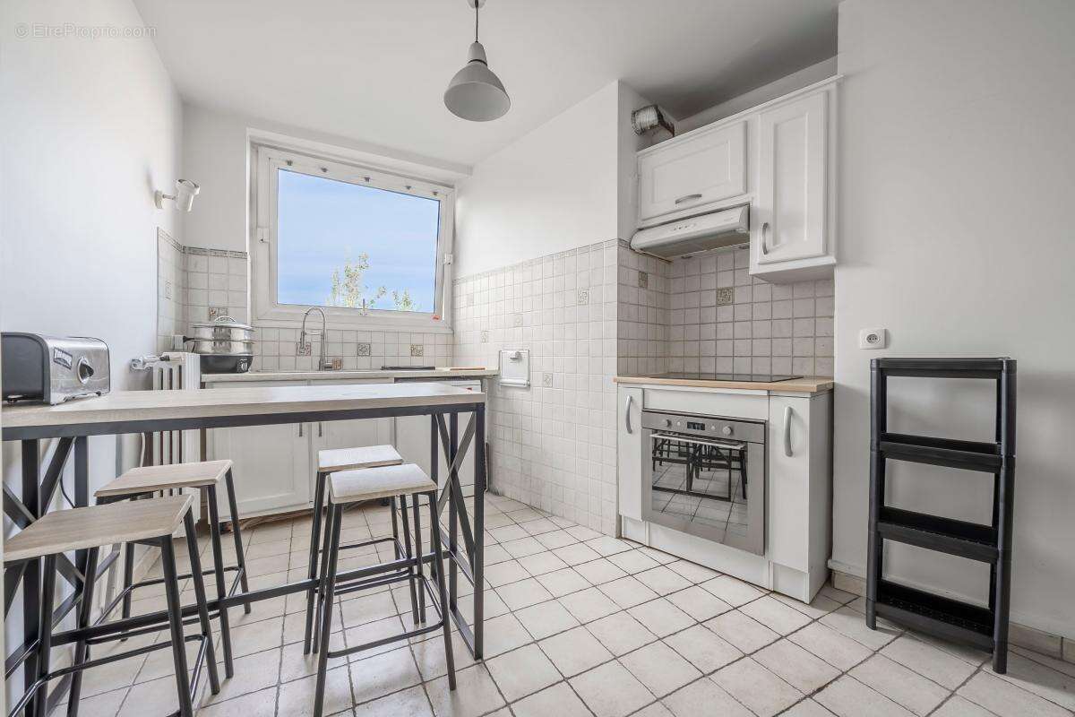 Appartement à PARIS-12E