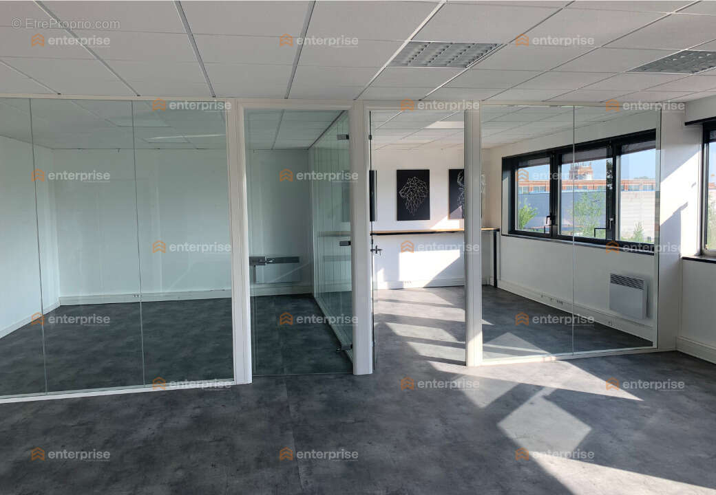 Commerce à WASQUEHAL