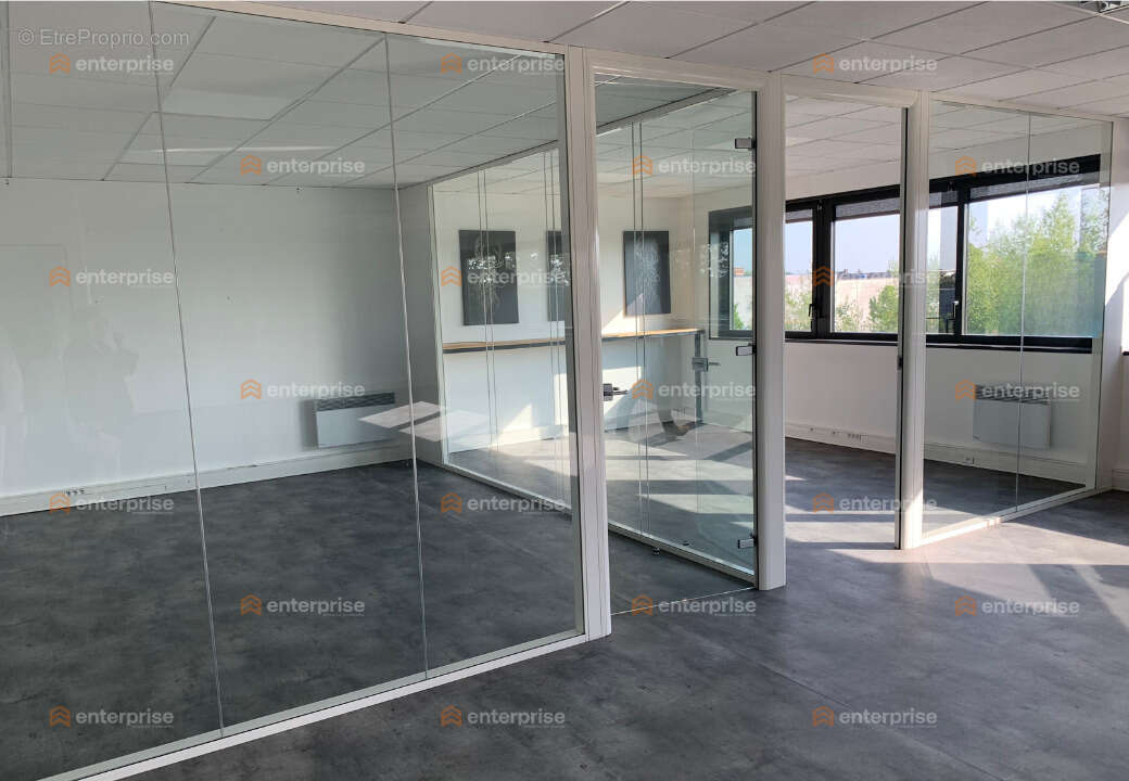 Commerce à WASQUEHAL