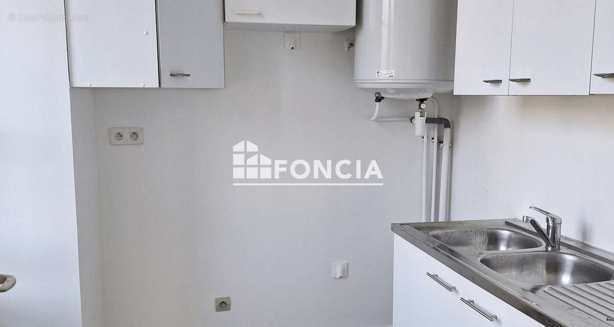 Appartement à MENNECY