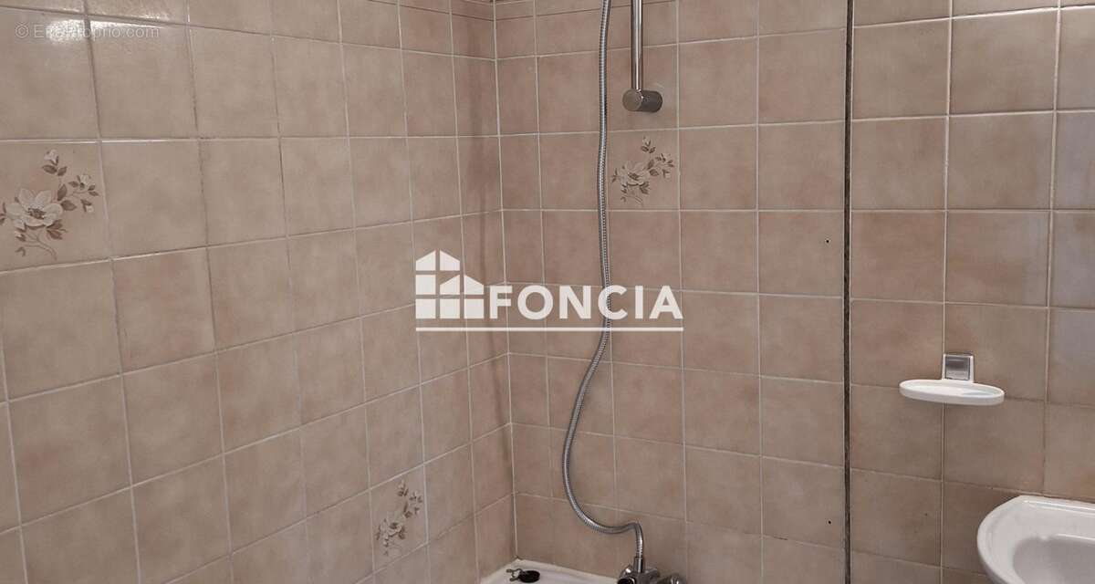 Appartement à MENNECY