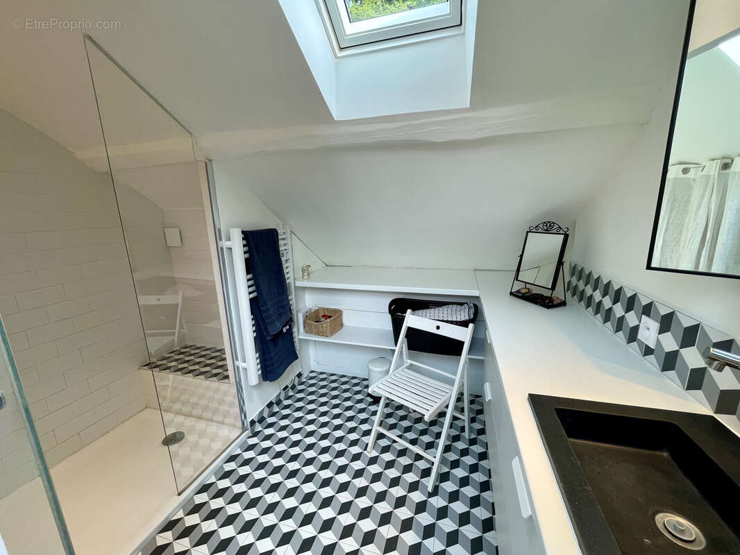 Maison à LES MESNULS