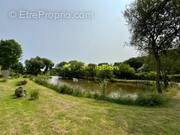 Terrain à SAINT-BERTHEVIN