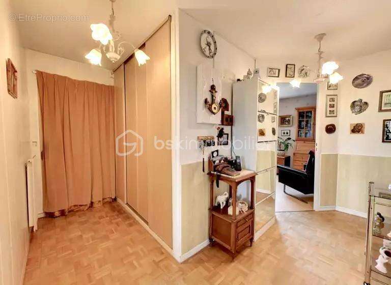 Appartement à ROISSY-EN-BRIE