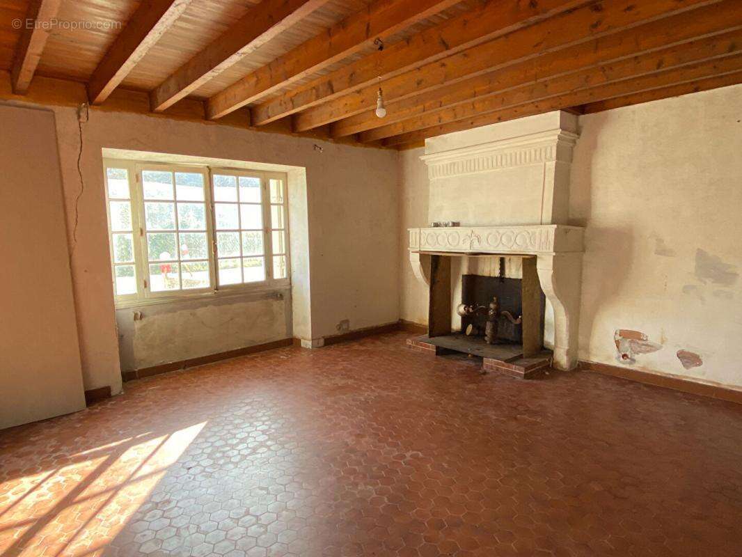 Maison à SAINT-PEY-DE-CASTETS