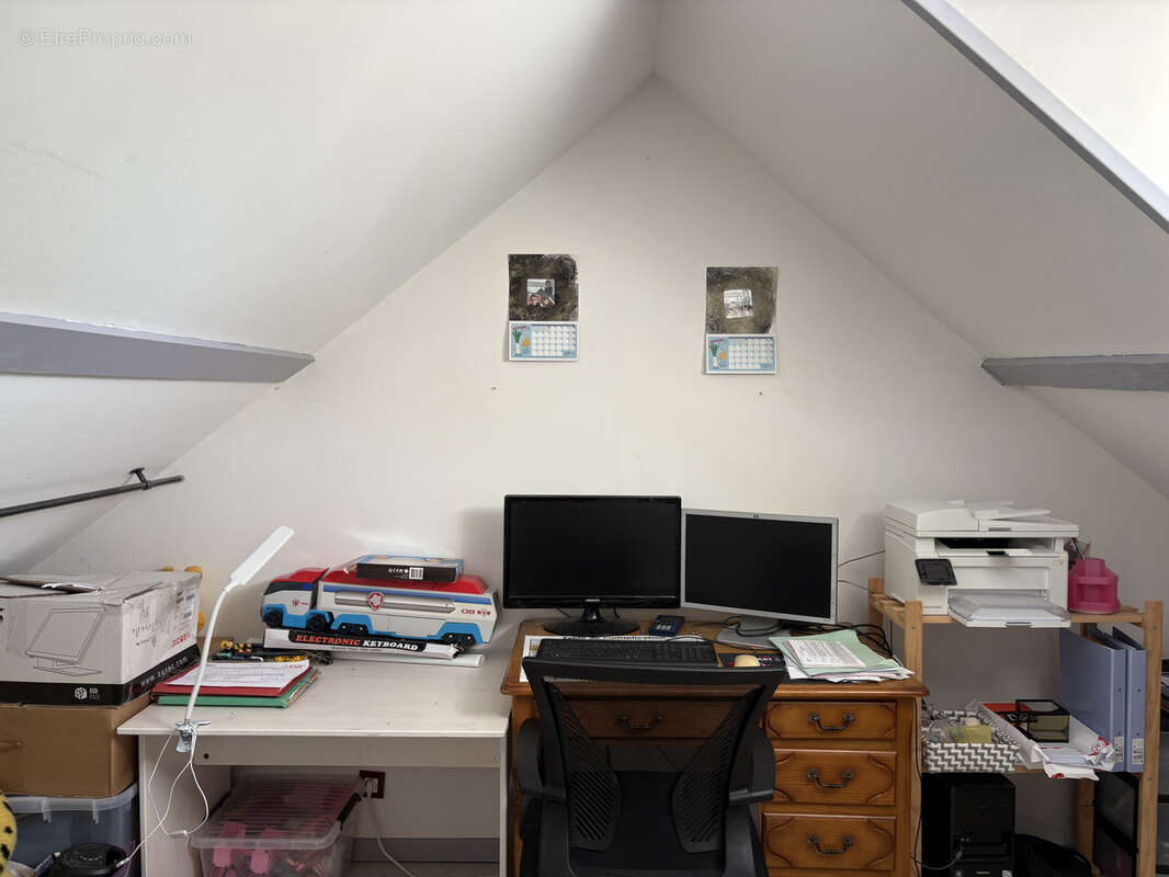 Maison à ESCLES-SAINT-PIERRE