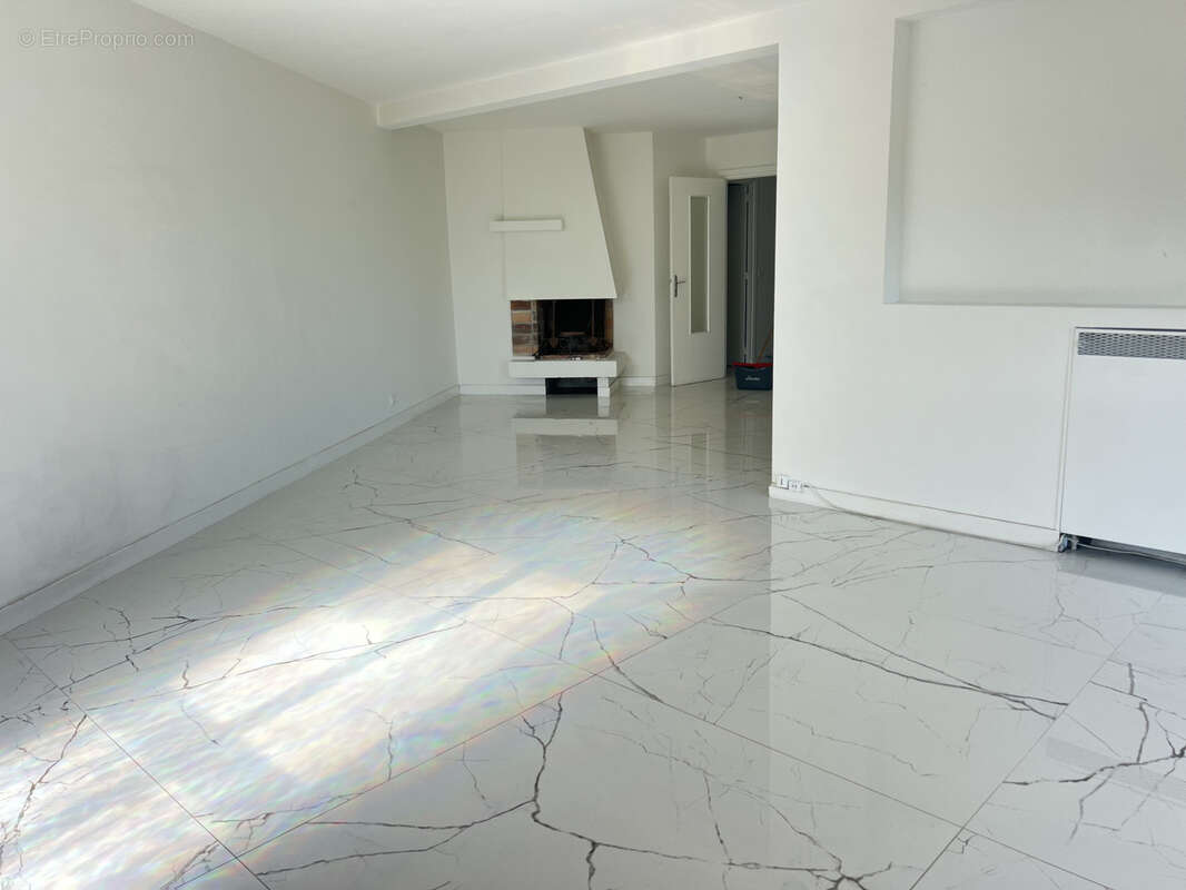 Appartement à VENCE