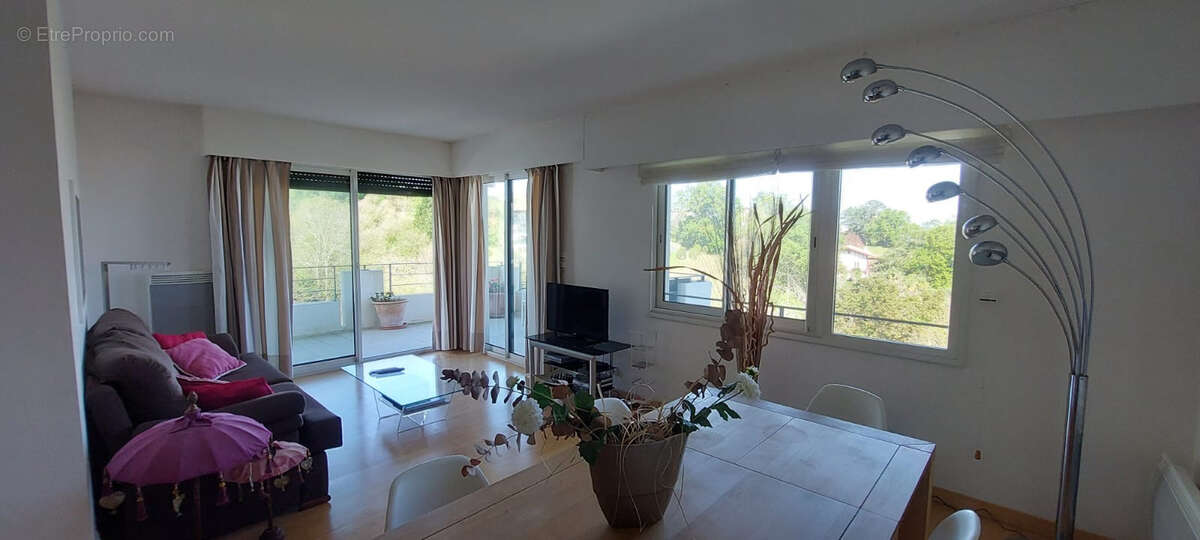 Appartement à CIBOURE