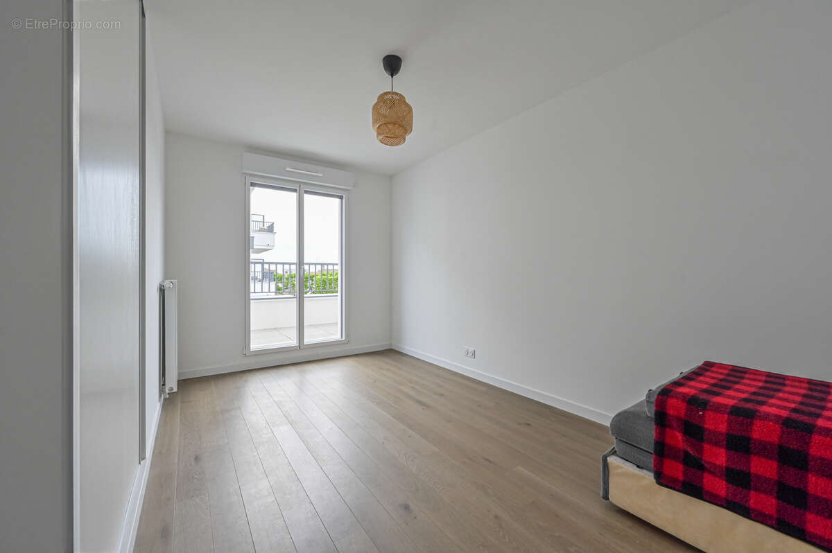 Appartement à SAINT-MAUR-DES-FOSSES