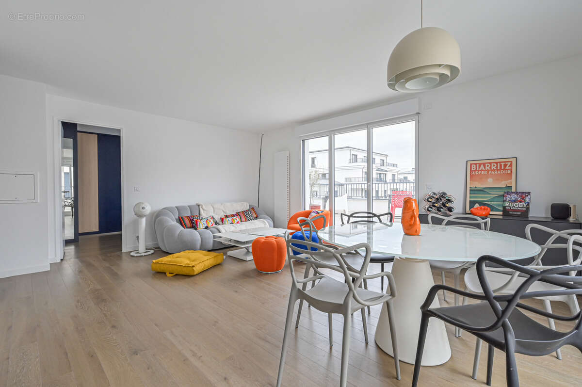 Appartement à SAINT-MAUR-DES-FOSSES