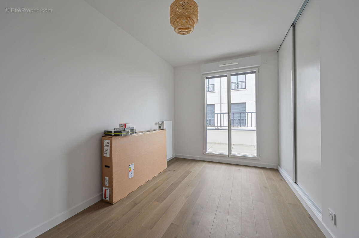 Appartement à SAINT-MAUR-DES-FOSSES