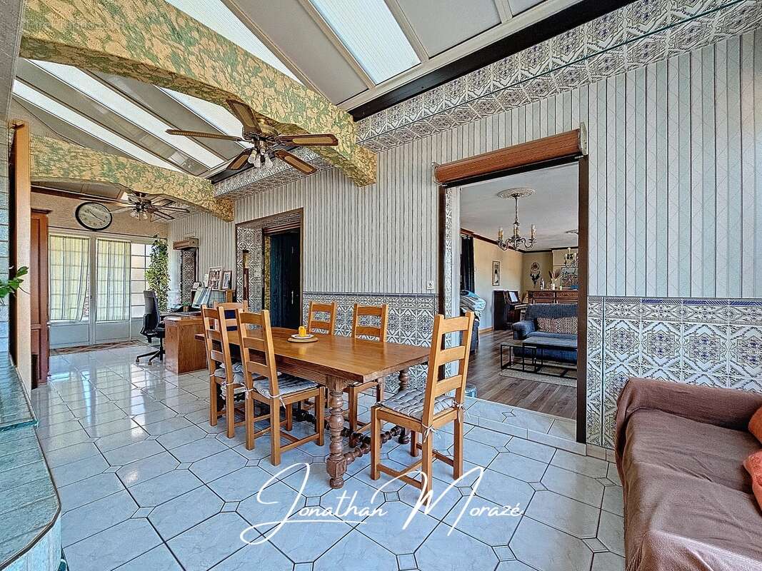 Maison à VILLELONGUE-DELS-MONTS