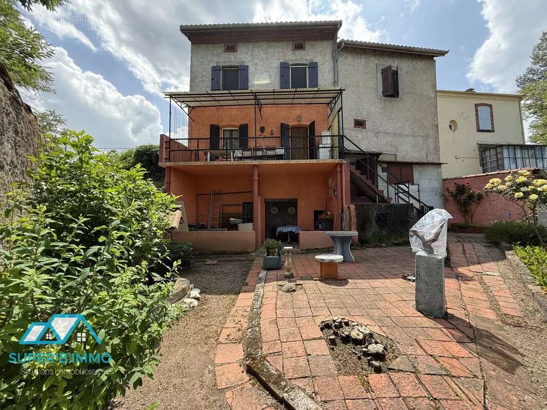 Maison à BOURNONCLE-SAINT-PIERRE