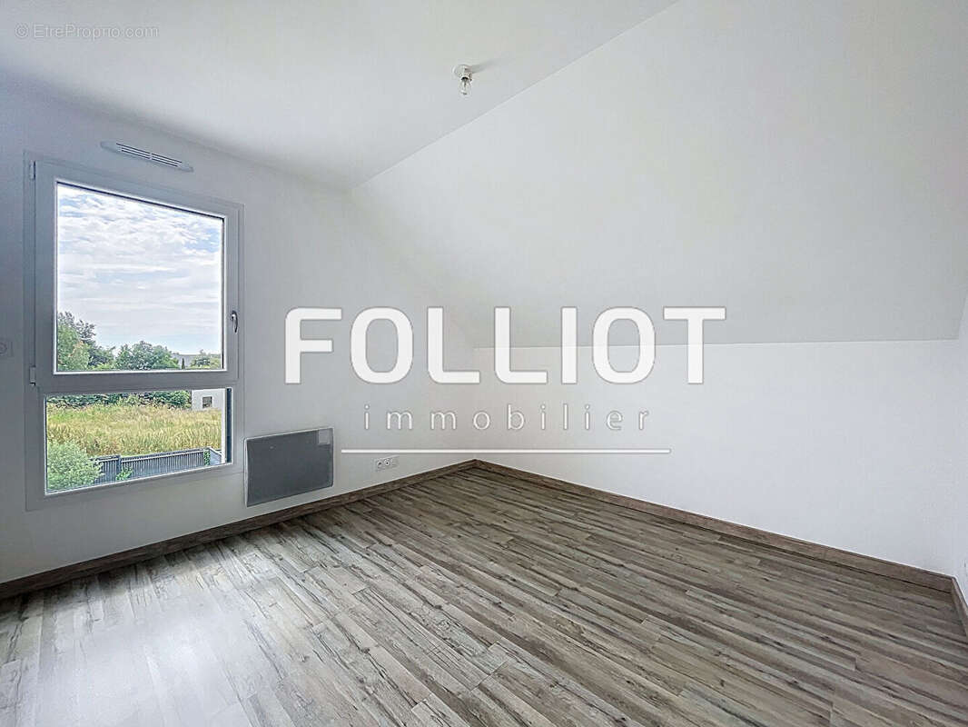 Maison à SAINT-PAIR-SUR-MER