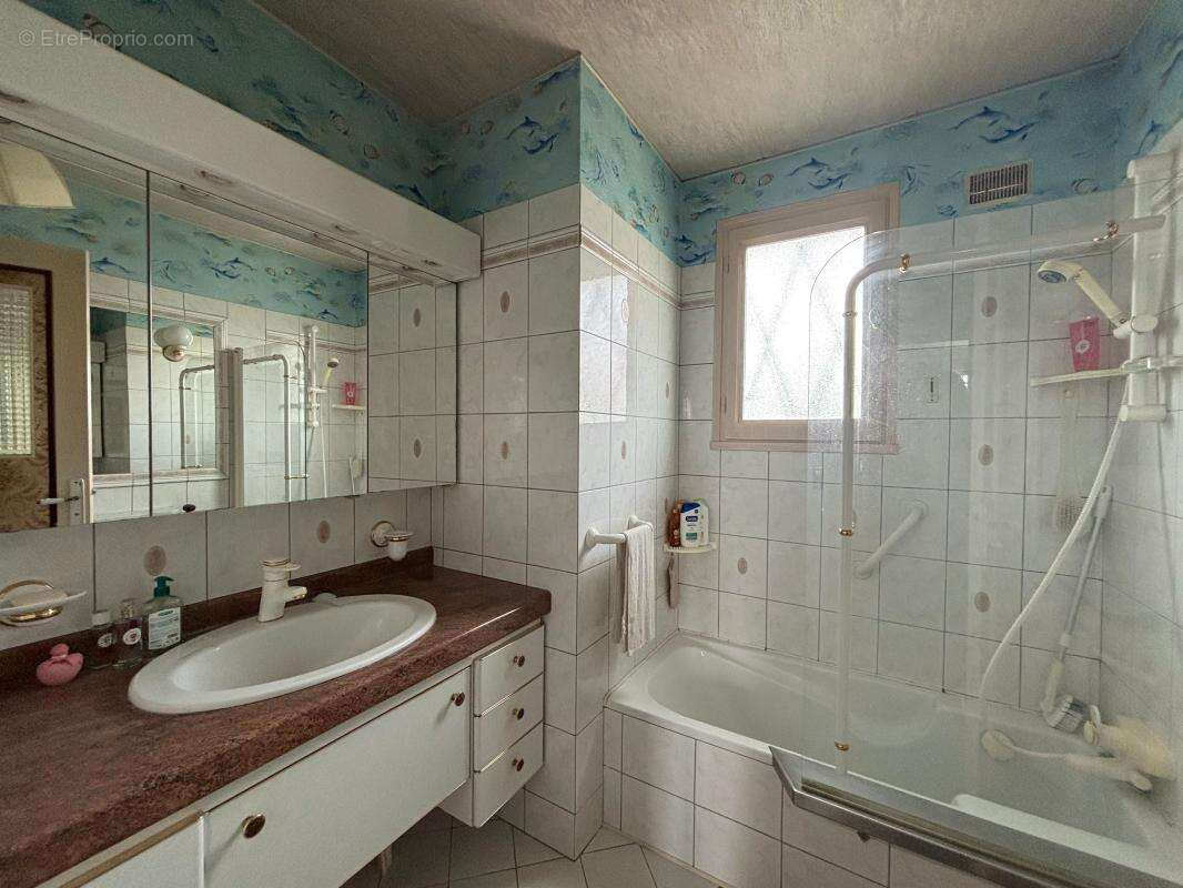 Maison à CHOISY-AU-BAC