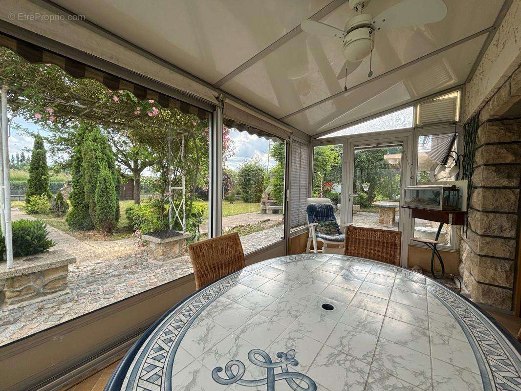 Maison à CHOISY-AU-BAC